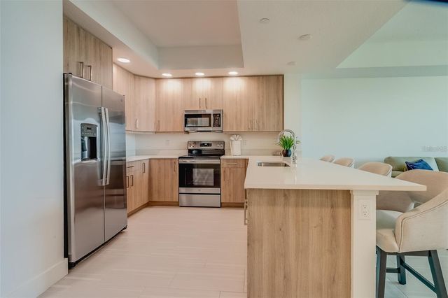 415 ISLAND WAY 311, Clearwater, FL 33767