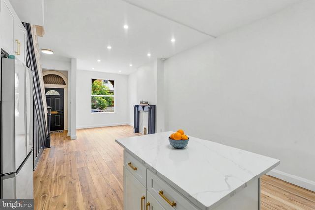 2304 NICHOLAS ST, Philadelphia, PA 19121
