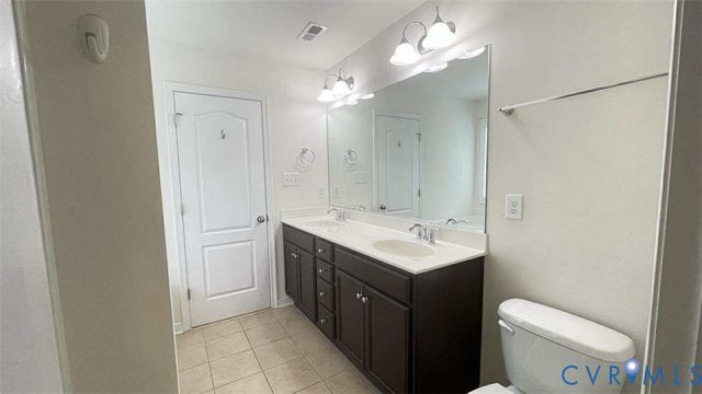 1119 Ashton Village Ln, Midlothian, VA 23114