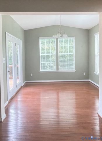 1119 Ashton Village Ln, Midlothian, VA 23114