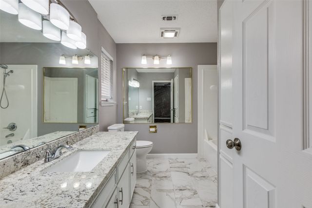 3800 Van Deman Drive, Benbrook, TX 76116