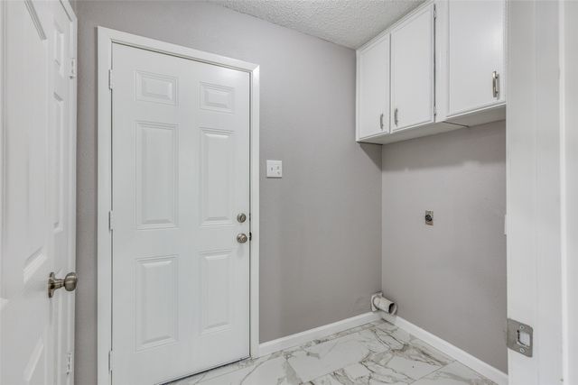 3800 Van Deman Drive, Benbrook, TX 76116