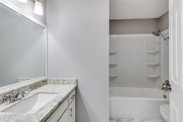 3800 Van Deman Drive, Benbrook, TX 76116
