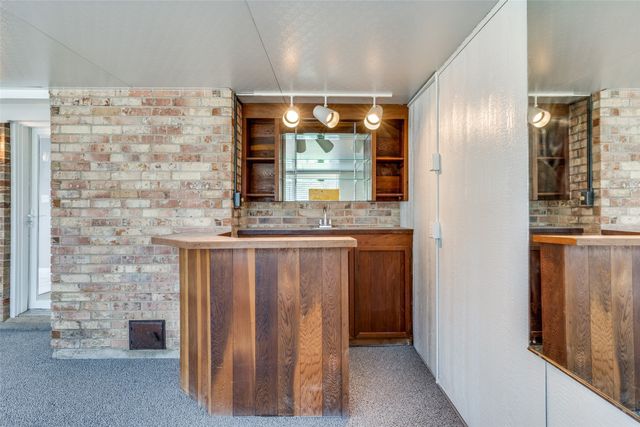 3800 Van Deman Drive, Benbrook, TX 76116