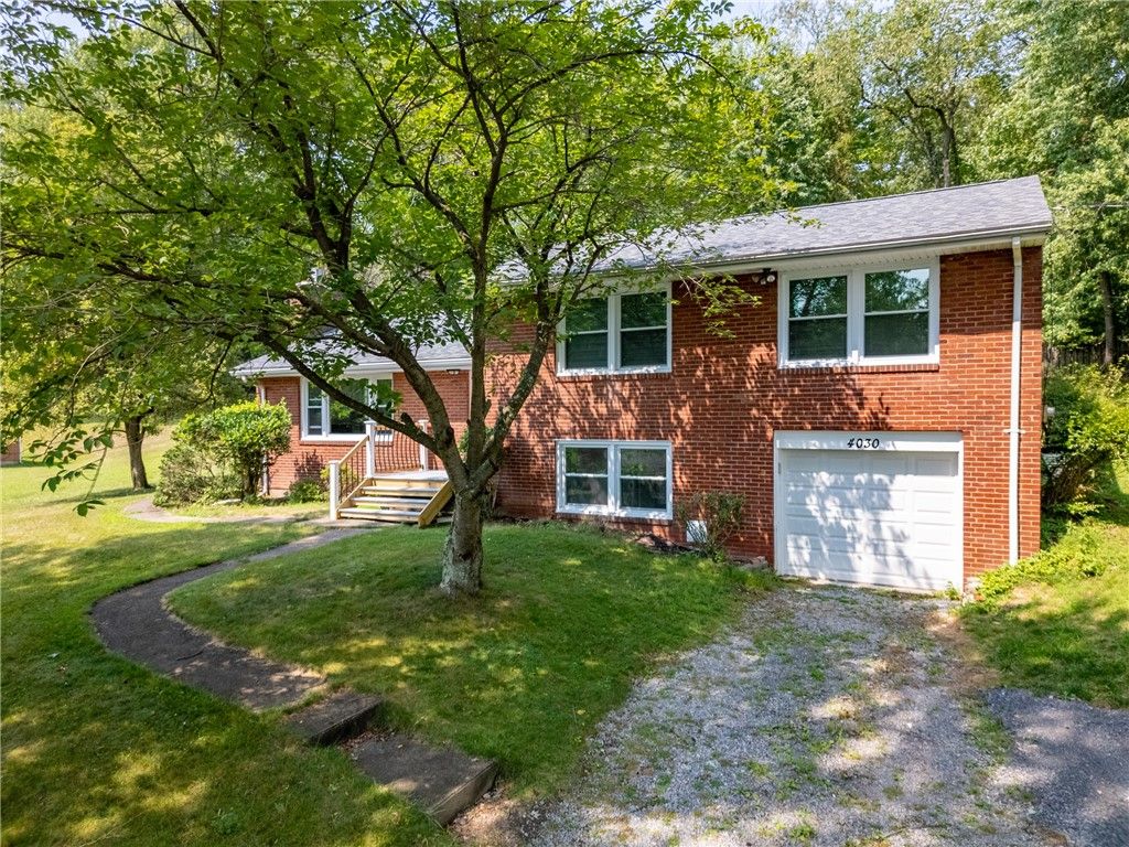 4030 Circle Dr, Hampton, PA 15101