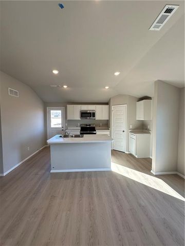 20871 Fairview Street, Edgerton, KS 66021