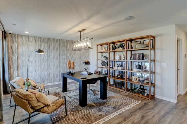 402 Comstock Road, South Elgin, IL 60177