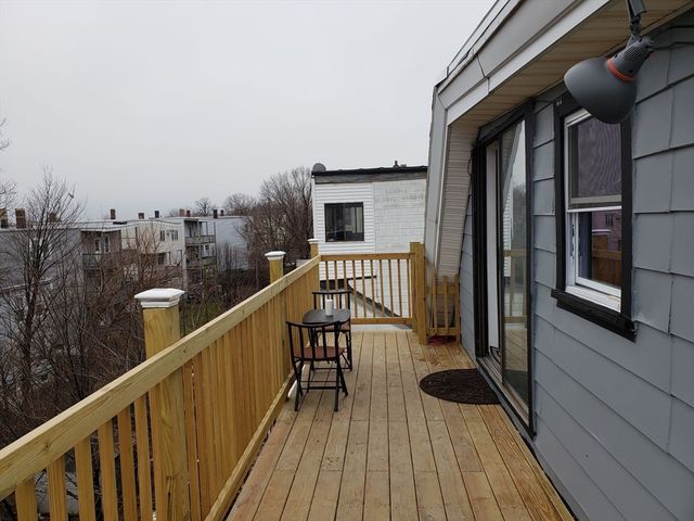 549 Bennington St, Boston, MA 02128