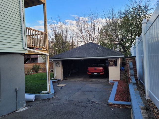 549 Bennington St, Boston, MA 02128