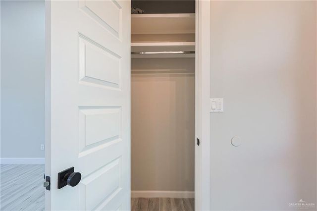 13812 N 35th Lane, Mcallen, TX 78504