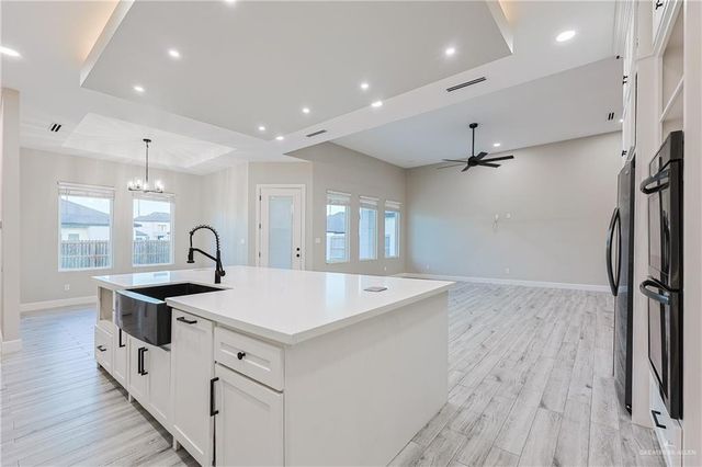 13812 N 35th Lane, Mcallen, TX 78504