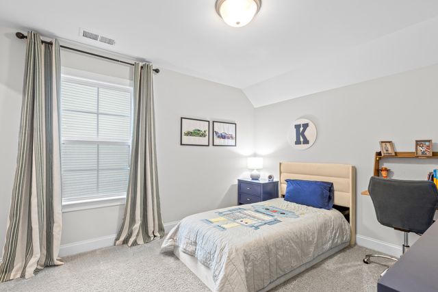 6335 Satjanon Drive, Ooltewah, TN 37363