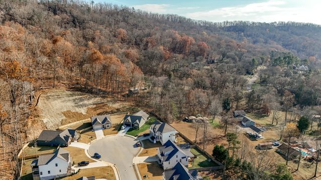 6335 Satjanon Drive, Ooltewah, TN 37363