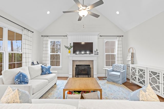6335 Satjanon Drive, Ooltewah, TN 37363