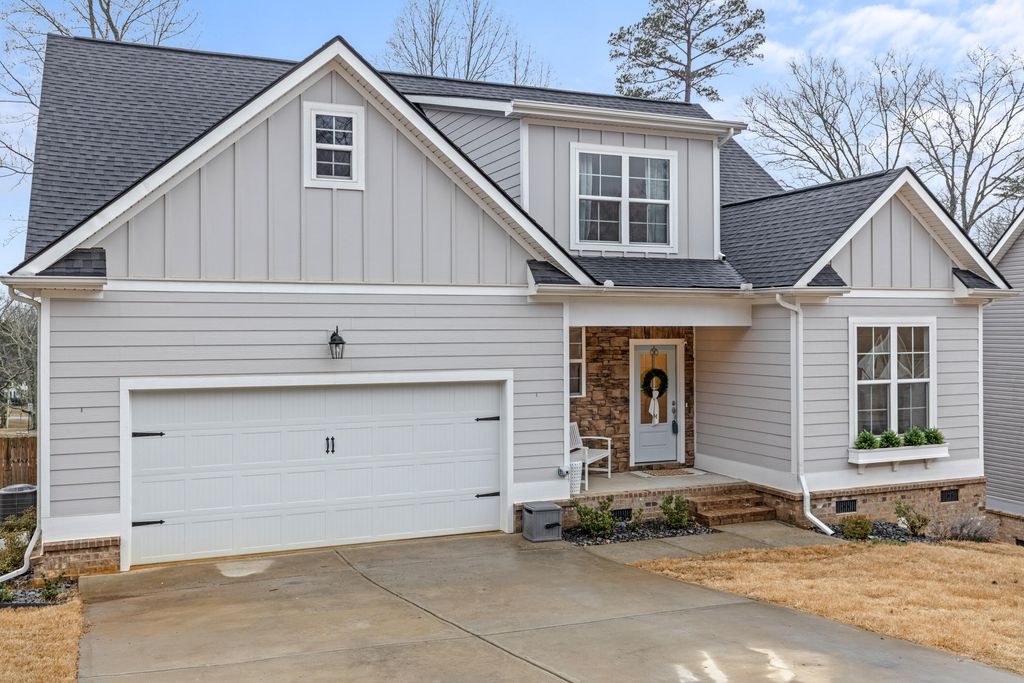 6335 Satjanon Drive, Ooltewah, TN 37363