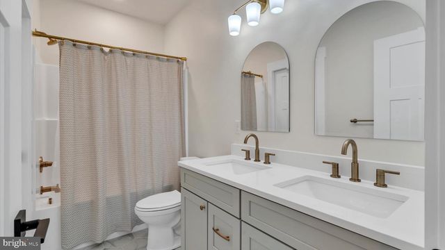 2937 BLOUNT DR, Bumpass, VA 23024
