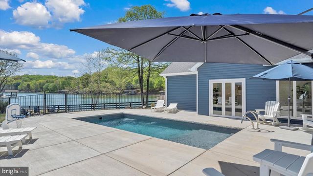 2937 BLOUNT DR, Bumpass, VA 23024