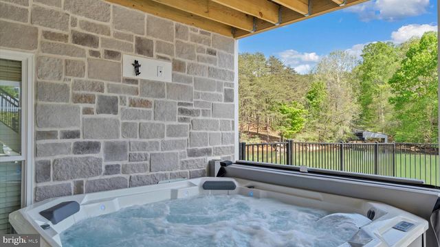 2937 BLOUNT DR, Bumpass, VA 23024