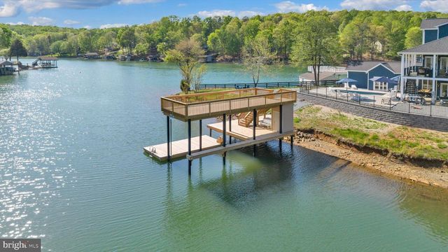 2937 BLOUNT DR, Bumpass, VA 23024