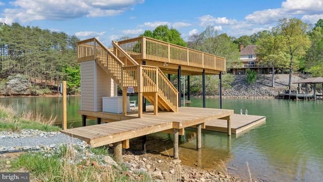 2937 BLOUNT DR, Bumpass, VA 23024