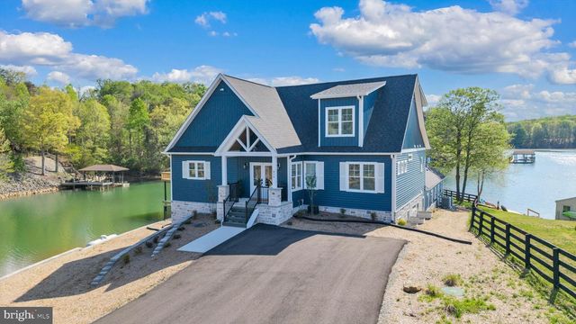 2937 BLOUNT DR, Bumpass, VA 23024