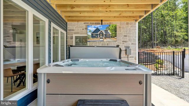 2937 BLOUNT DR, Bumpass, VA 23024