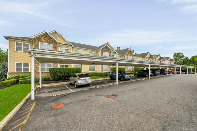 1309 Views Way, Pomona, NY 10970