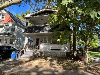 6721 Edna Avenue, Cleveland, OH 44103