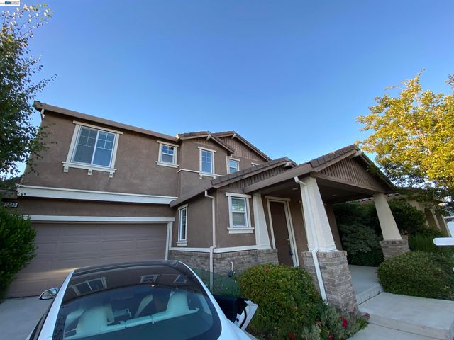 1043 Ashbridge Bay Dr, Pittsburg, CA 94565