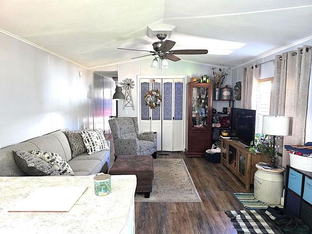 127 Falling Creek Circle, Janesville, WI 53548