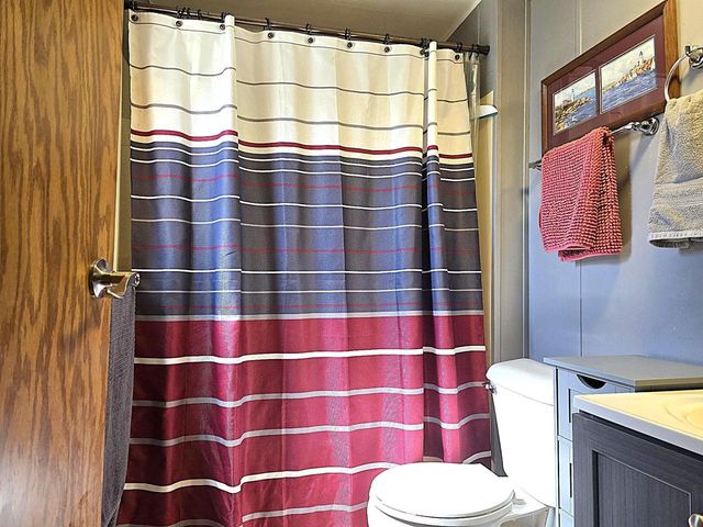 127 Falling Creek Circle, Janesville, WI 53548