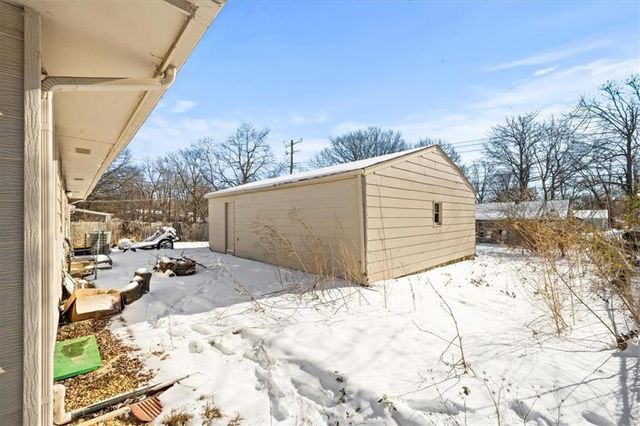 7511 E 110TH Street, Kansas City, MO 64134