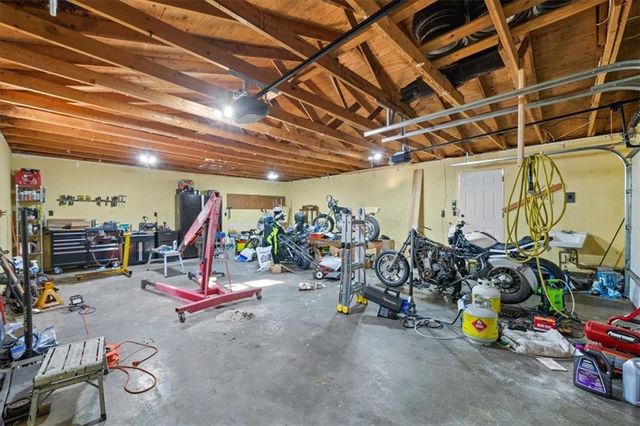 7511 E 110TH Street, Kansas City, MO 64134