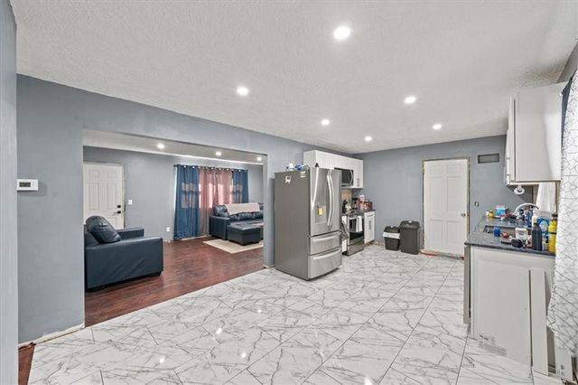 7511 E 110TH Street, Kansas City, MO 64134