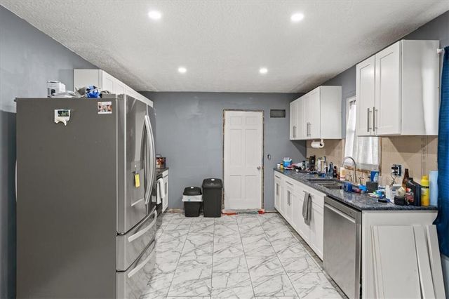 7511 E 110TH Street, Kansas City, MO 64134