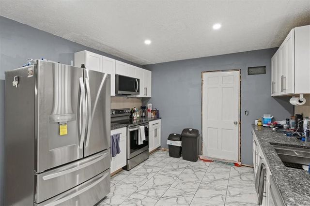 7511 E 110TH Street, Kansas City, MO 64134