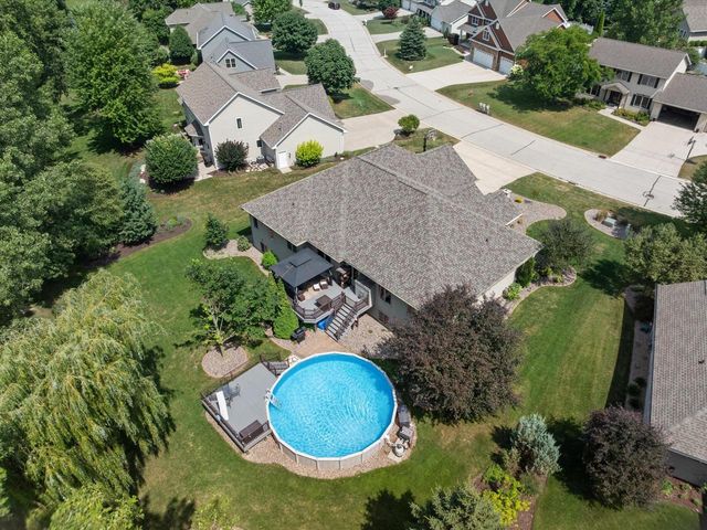 2012 E Higgins HILL, De Pere, WI 54115