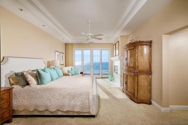 1630 Neptune Avenue, Encinitas, CA 92024