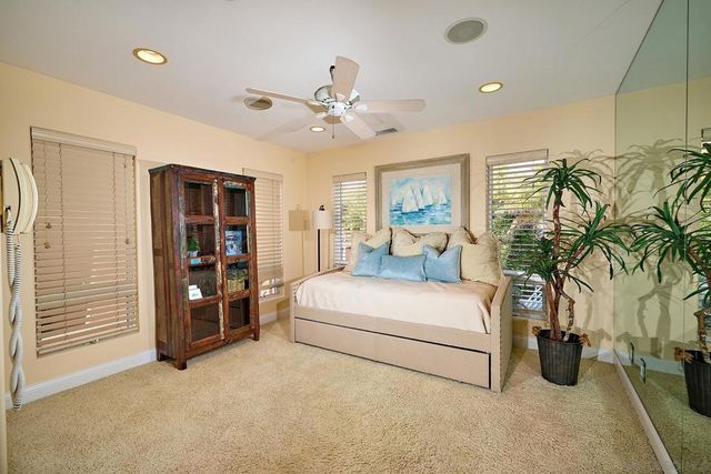 1630 Neptune Avenue, Encinitas, CA 92024