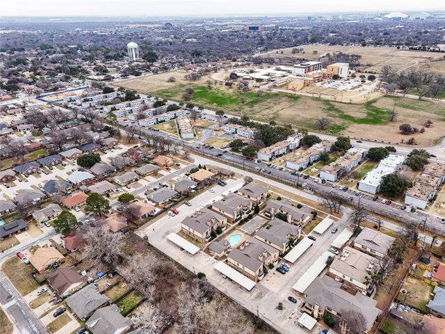 1735 Crest Grove Drive, Arlington, TX 76012