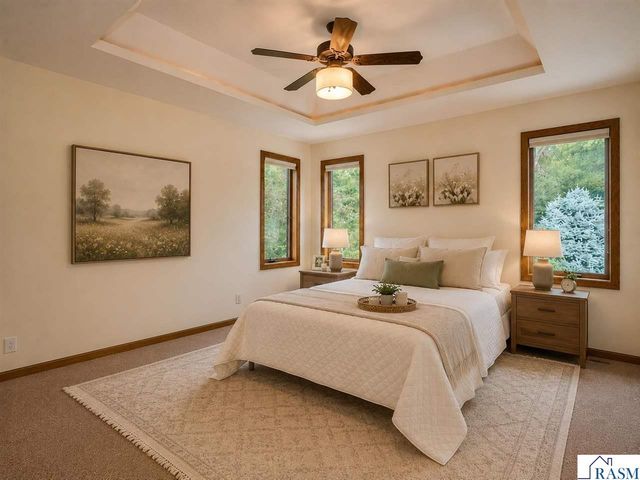 120 Sunburst Circle, Mankato, MN 56001