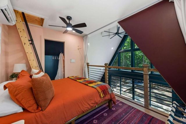 223 Laurel Trace, Blue Ridge, GA 30513