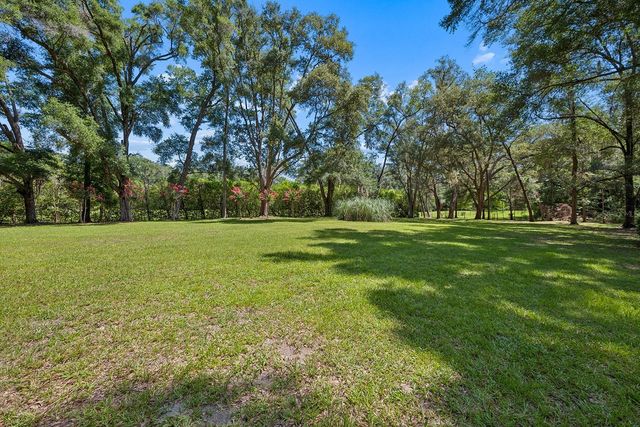 22110 SW 15TH AVENUE, Newberry, FL 32669