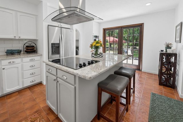 22110 SW 15TH AVENUE, Newberry, FL 32669