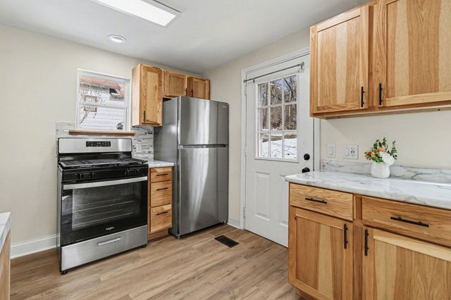 324 Trimble Avenue, Kalamazoo, MI 49048