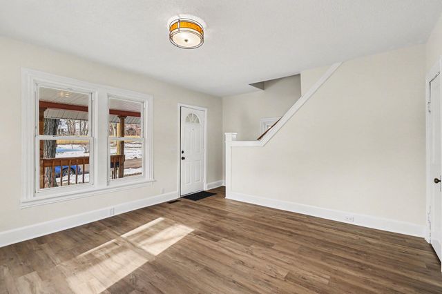 324 Trimble Avenue, Kalamazoo, MI 49048