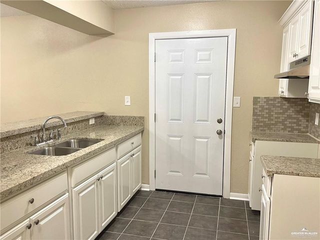 4106 Linda Vista Drive, Pharr, TX 78577