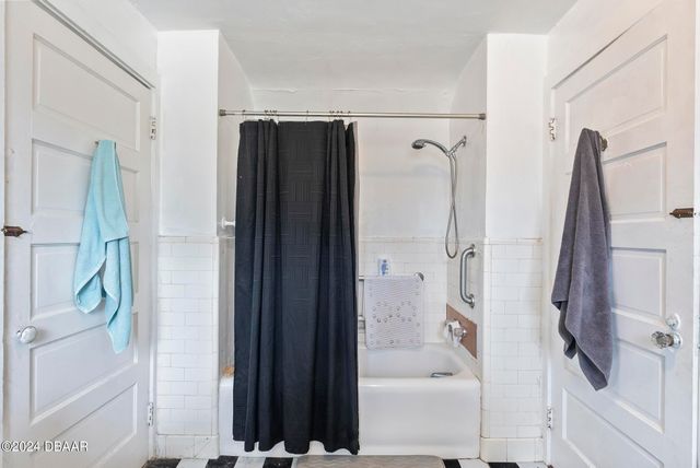 424 Riverview Boulevard, Daytona Beach, FL 32118