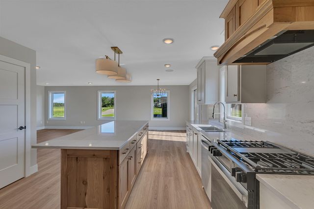 524 Northern Meadows Lane, Sartell, MN 56377