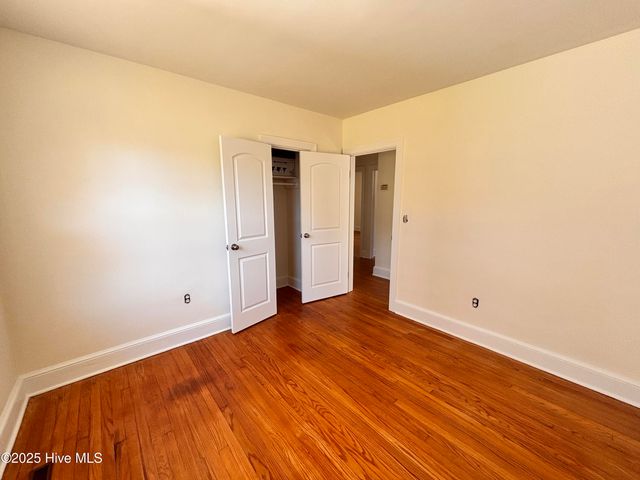 401 Vann Drive, Clinton, NC 28328